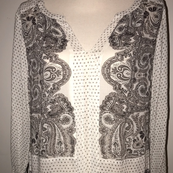 LUCKY BRAND bohemian v neck blouse. - Picture 2 of 6